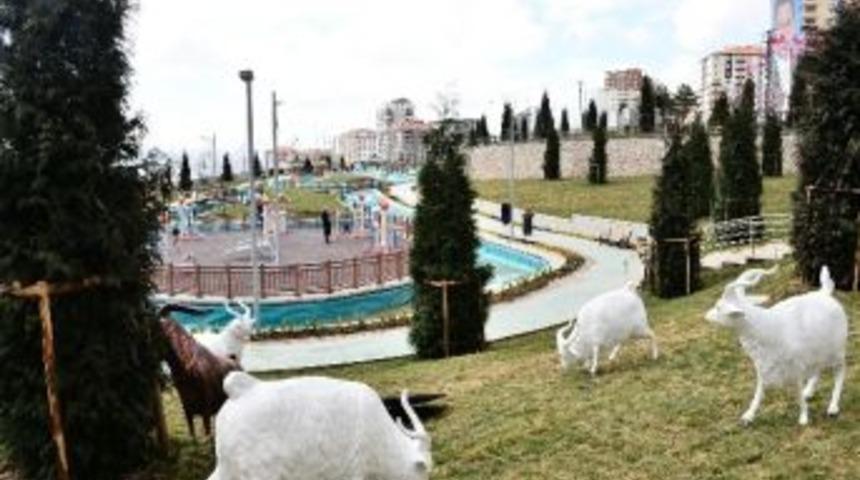 Başkent, Batı Aksında Bir Teras Park&rsquo;a Daha Kavuşuyor