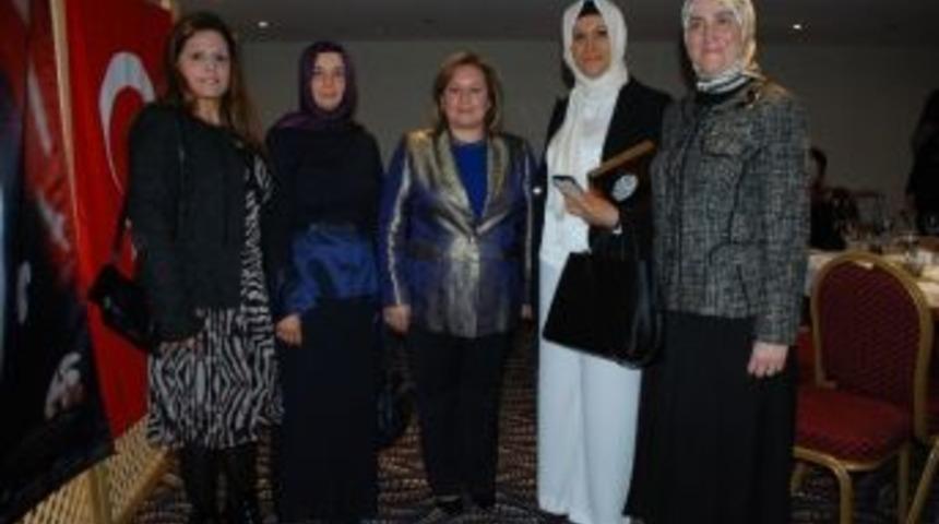 Ak Partili Kadınlar Kahvaltıda Buluştu