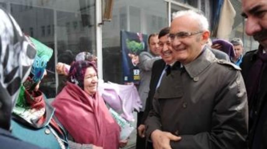 Yılmaz: &ldquo;artık K&ouml;ylerimiz Doğalgaz Talep Ediyor&rdquo;