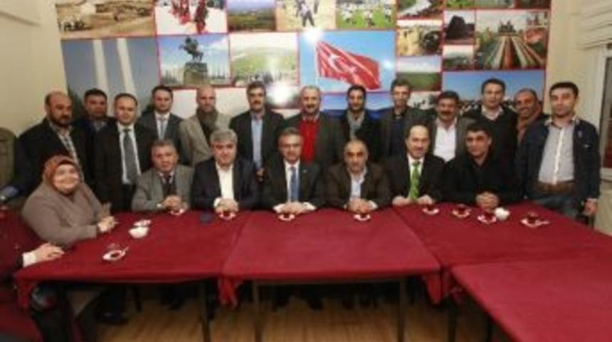 Muşlular Başkan K&ouml;şker&rsquo;i Bağrına Bastı