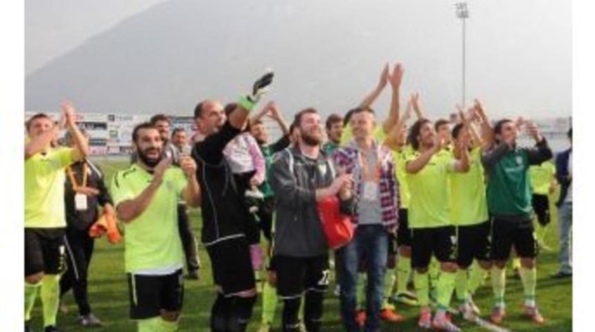 Manisa Belediyespor Derbiye Kenetlendi