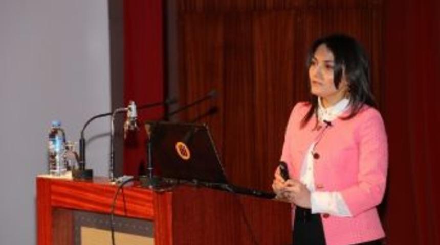 Oğuzt&uuml;rk: &ldquo;kadın Konuk Evlerinde Şiddet Mağdurlarına &Ouml;nemli Hizmetler Veriliyor&rdquo;