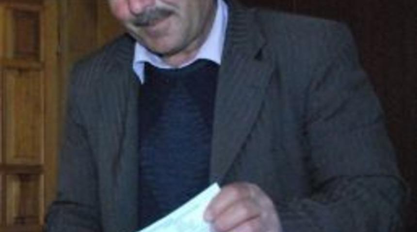 Muhtarlar Se&ccedil;men Kağıtlarının Alınması İ&ccedil;in Uyardı