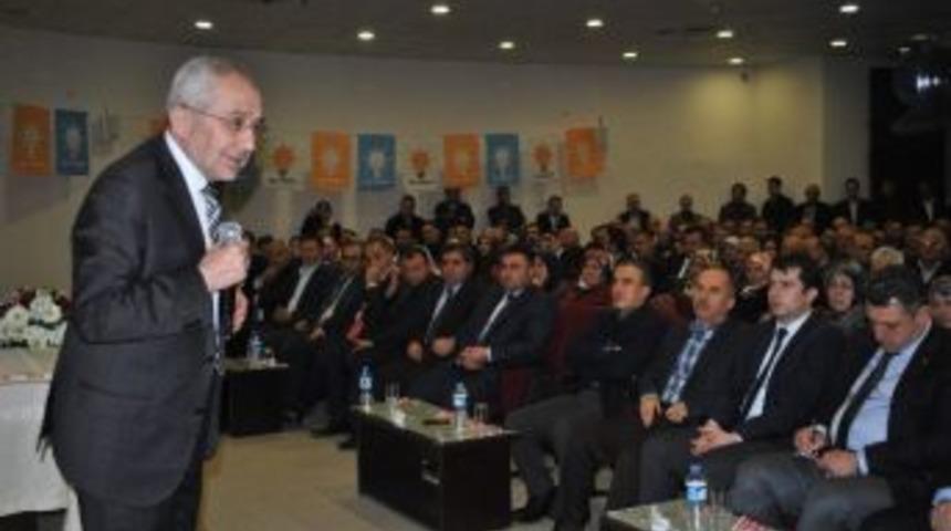 Ak Parti Genel Başkan Yardımcısı Ekrem Erdem: