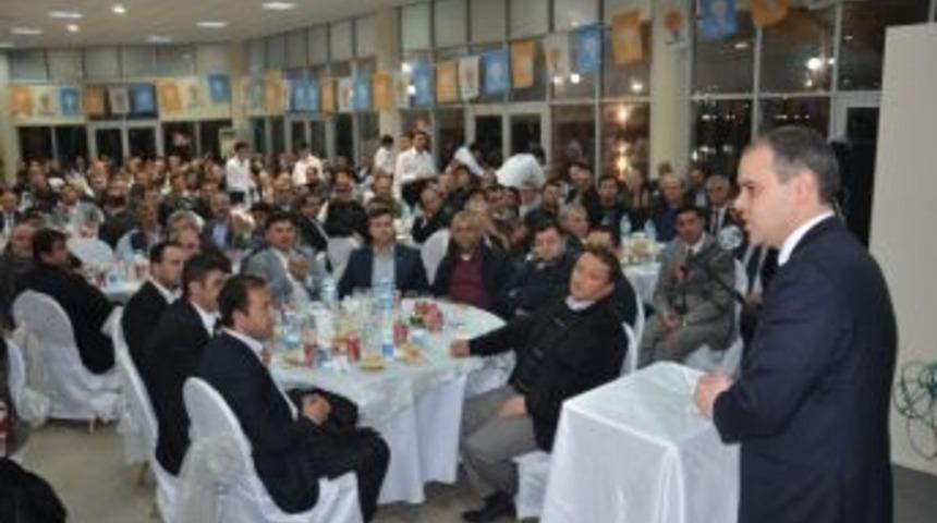 Gen&ccedil;lik Ve Spor Bakanı Kılı&ccedil; Akhisar'da