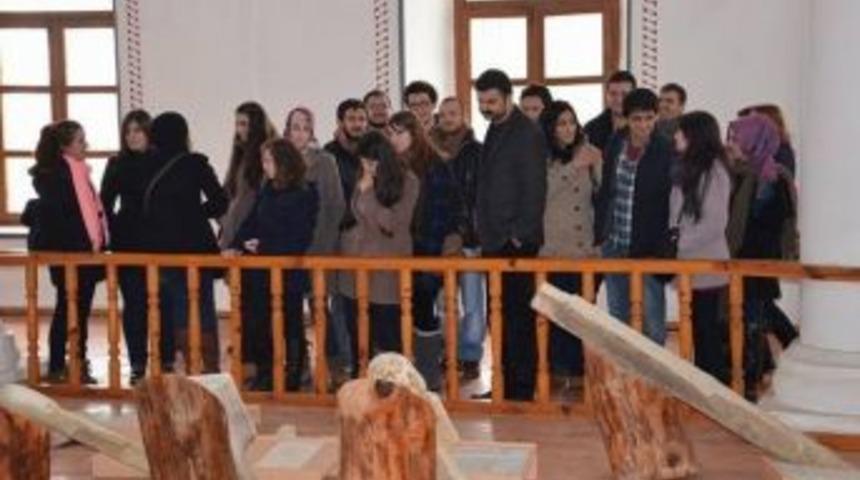 &Ccedil;om&uuml; Tarih Topluluğu&rsquo;ndan Gelibolu Ziyareti