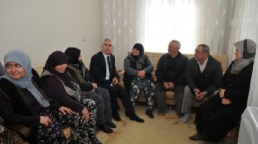 Nil&uuml;fer Belediye Başkanı Bozbey'den &Ccedil;at Kapı Ziyaret