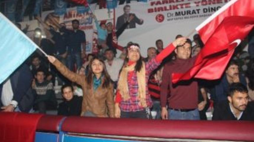 Mhp Adayı &Ccedil;elik, &ldquo;2.gen&ccedil;lik Ş&ouml;leni&rdquo;ne Katıldı