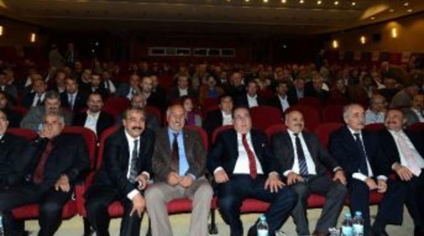 Başkan &Ouml;zcan Oda Başkanları Ve Esnafla Bir Araya Geldi