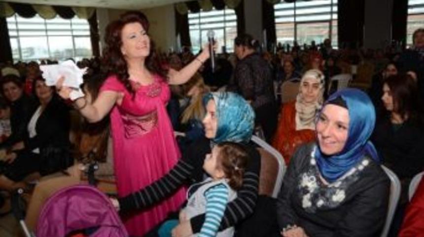 Kartepe&rsquo;de D&uuml;nya Kadınlar G&uuml;n&uuml; Kutlandı