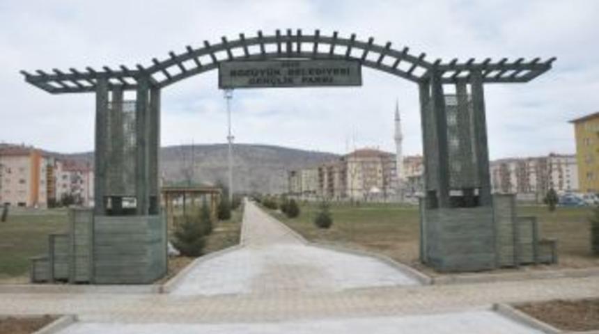 Boz&uuml;y&uuml;k Gen&ccedil;lik Parkı A&ccedil;ılışa Hazır
