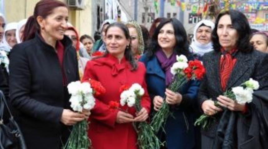Bdp&rsquo;li Adaylardan &lsquo;8 Mart&rsquo; Mesajı