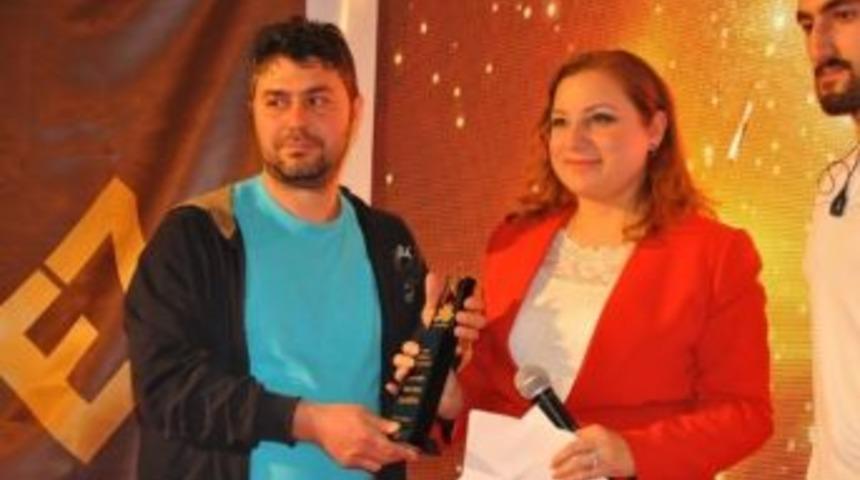 D&uuml;zce Medya &Ouml;d&uuml;lleri Dverildi
