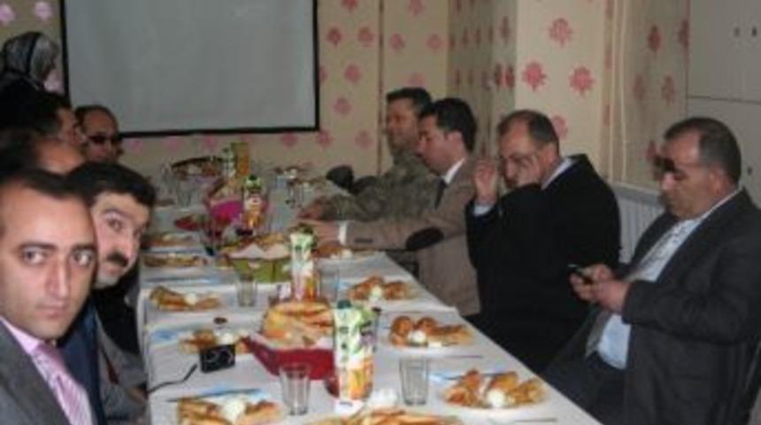 Bulanık&rsquo;ta Kurum Amirlerine Kahvaltı