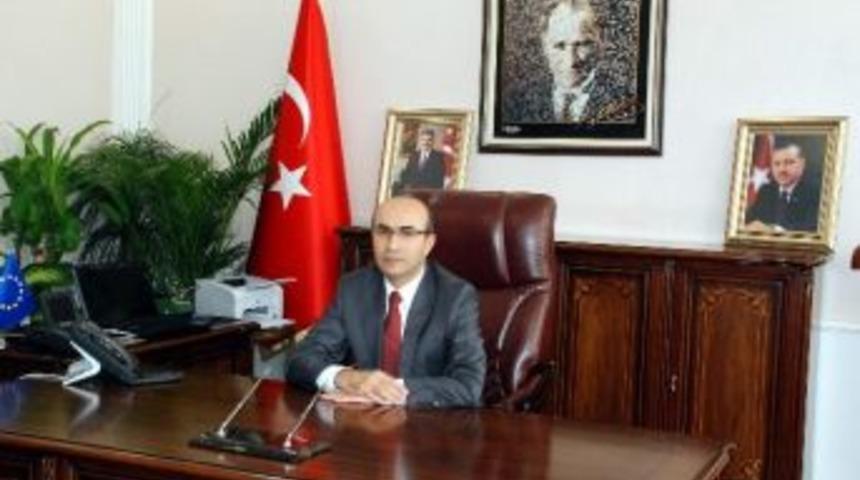 Vali Mahmut Demirtaş'ın 8 Mart D&uuml;nya Kadınlar G&uuml;n&uuml; Mesajı