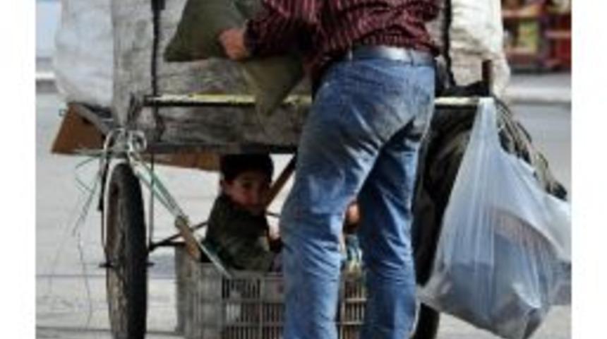 (&ouml;zel Haber) &Uuml;st&uuml; Kağıt, Altı &Ccedil;ocuk Sepeti