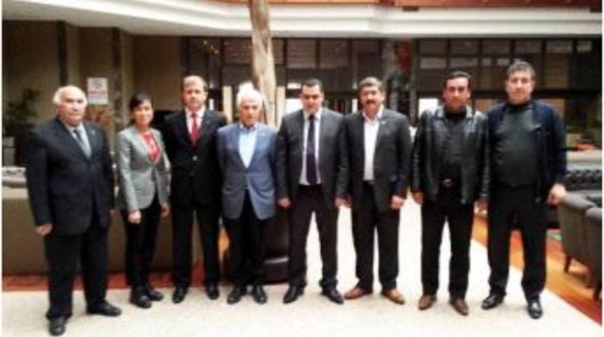 Tuğsuz&rsquo;dan Eğitime Destek
