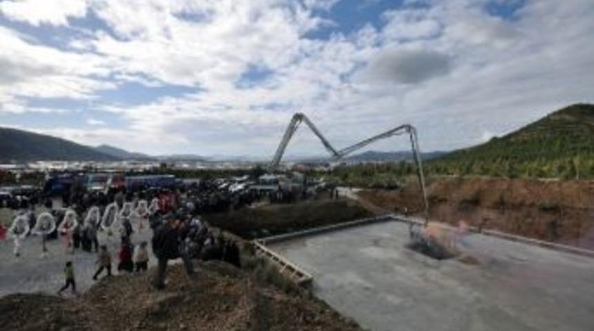 Fethiye İşletme Fak&uuml;ltesi&rsquo;nin Temeli T&ouml;renle Atıldı
