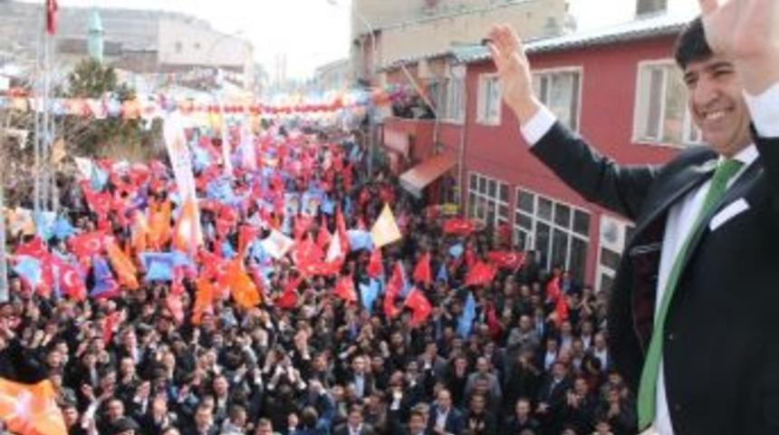 Pasinler&rsquo;de Ak Parti Karargahı A&ccedil;ıldı