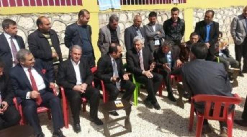 Ak Parti Diyarbakır B&uuml;y&uuml;kşehir Belediye Başkan Adayı,se&ccedil;im &Ccedil;alışmalarına Ergani'de Devam Etti