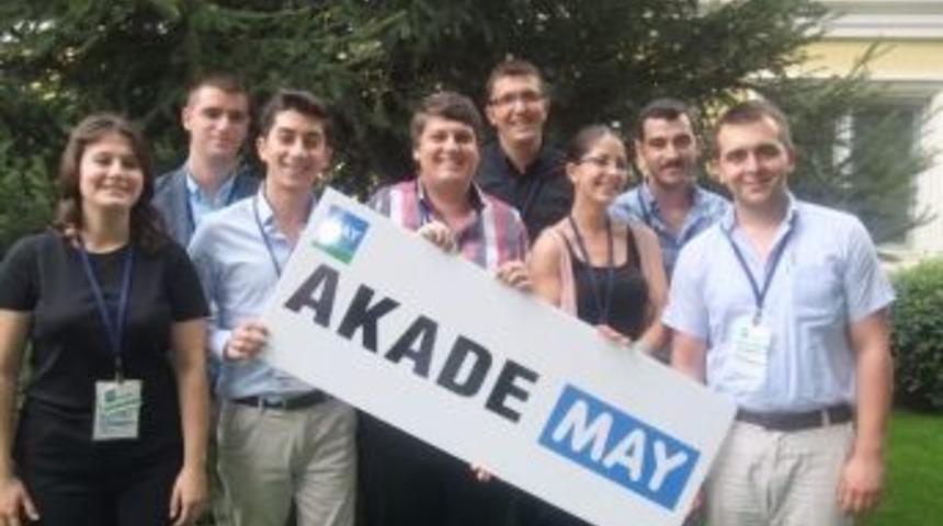 &ldquo;akademay&rdquo; Yurtdışına A&ccedil;ılıyor