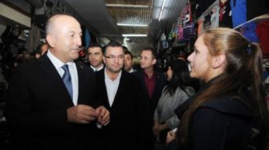 &Ccedil;avuşoğlu: "ab &Ccedil;ifte Standart İ&ccedil;inde"