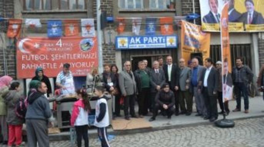 Kula'nın Futbol Şehitleri Unutulmadı