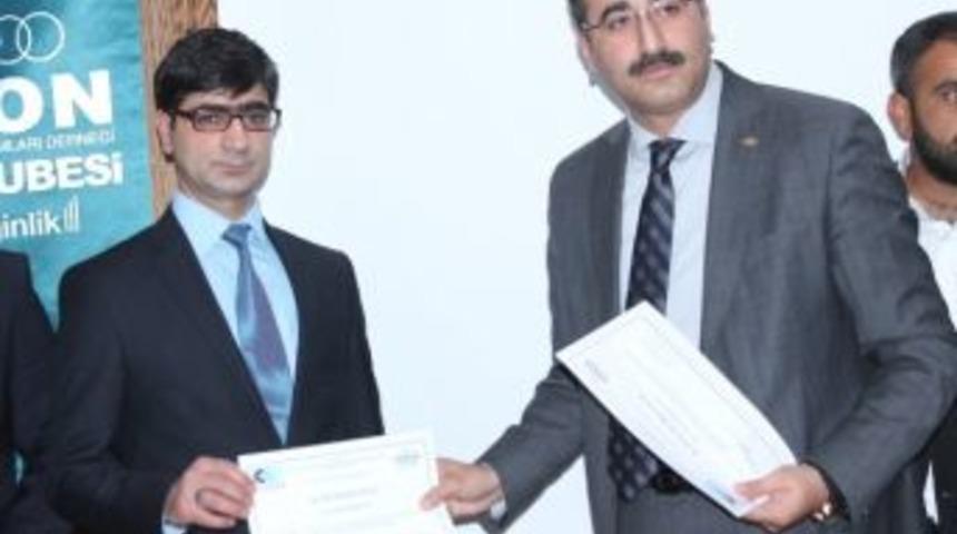 60 Girişimciye "uygulamalı Girişimcilik" Sertifikası Verildi