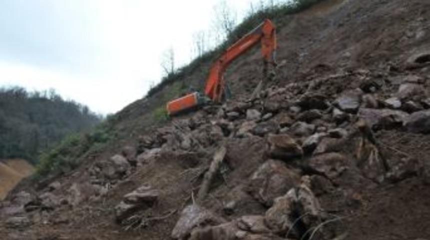 Ak&ccedil;akoca Sarıyayla İ&ccedil;me Suyu Baraj İnşaatı Başladı