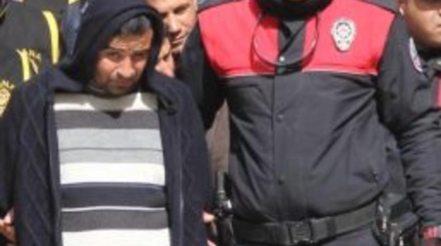 Sahte Polis Ger&ccedil;ek Polisi Dolandırdı