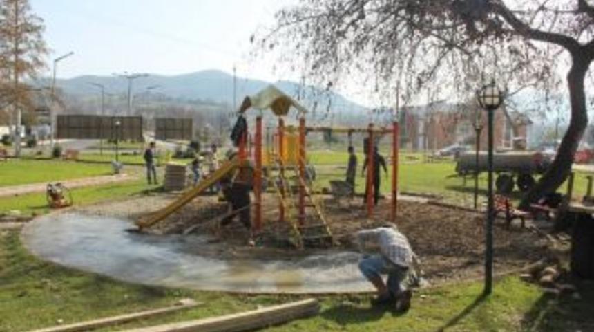 Ge&ccedil;lik Parkında &Ccedil;alışmalar S&uuml;r&uuml;yor