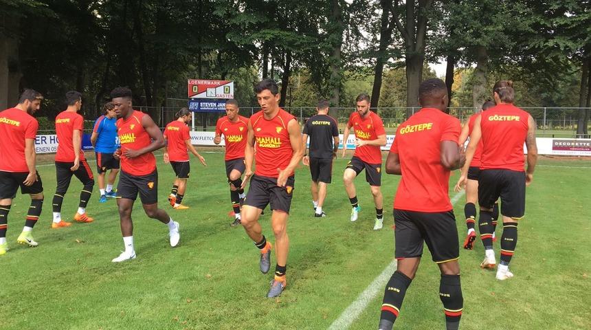 G&ouml;ztepe'de hedef Nakoulma ve Efe Ambrose