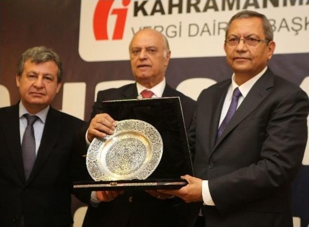 Rekortmenlere &Ouml;d&uuml;l