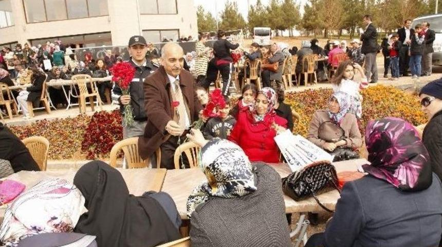 Gaziantep&rsquo;te Kadınlar G&uuml;n&uuml; Sporu