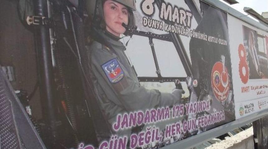 Jandarmadan Kadınlara Jest