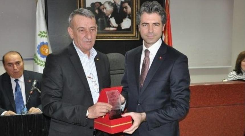 Ak Parti Gaziemir Belediye Başkan Adayı Kerem Baykalmış: