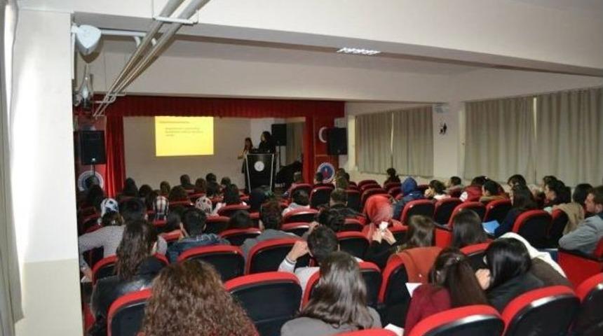 Sizden Biri Konferansı Yapıldı