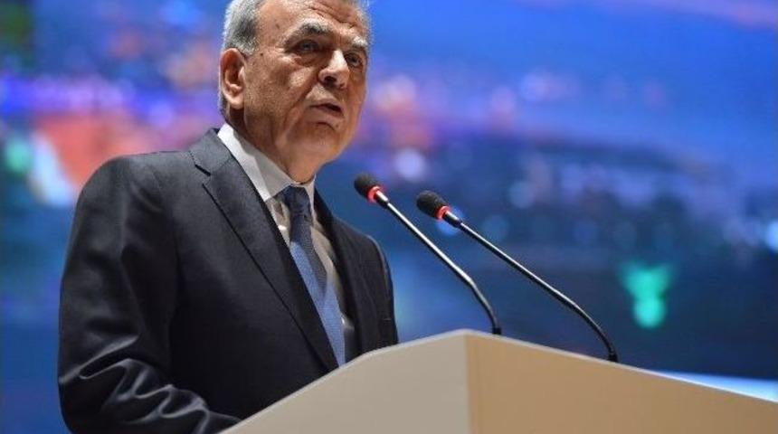 İzmir B&uuml;y&uuml;kşehir Belediye Başkanı Kocaoğlu Projelerini A&ccedil;ıkladı