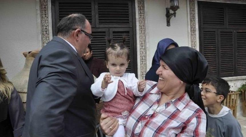 Ak Parti Adayı Barut, Evrenseki K&uuml;lt&uuml;revi&rsquo;nde Kadınlarla Bir Araya Geldi