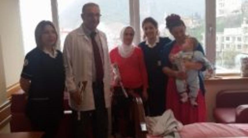 &Ouml;zel Yıldızlıg&uuml;ven Hastanesi&rsquo;nde 8 Mart D&uuml;nya Kadınlar G&uuml;n&uuml; Kutlaması