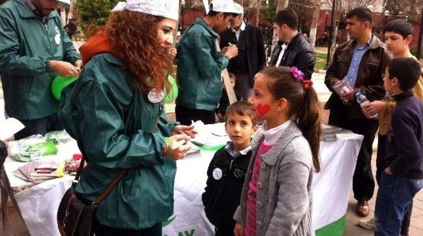 Yeşilay Cemiyeti Vatandaşları Bilgilendirdi