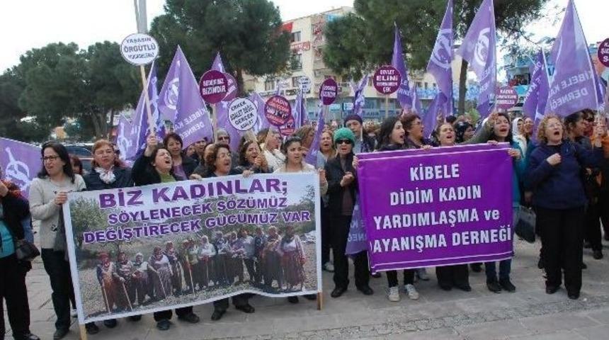 Didim&rsquo;de Kıbele Kadın Dayanışma Derneği Kadın Hakları İ&ccedil;in Y&uuml;r&uuml;d&uuml;