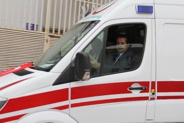 Çalışma Ve Sosyal Güvenlik Bakanı Faruk Çelik, Ambulansla Şehir Turu Attı