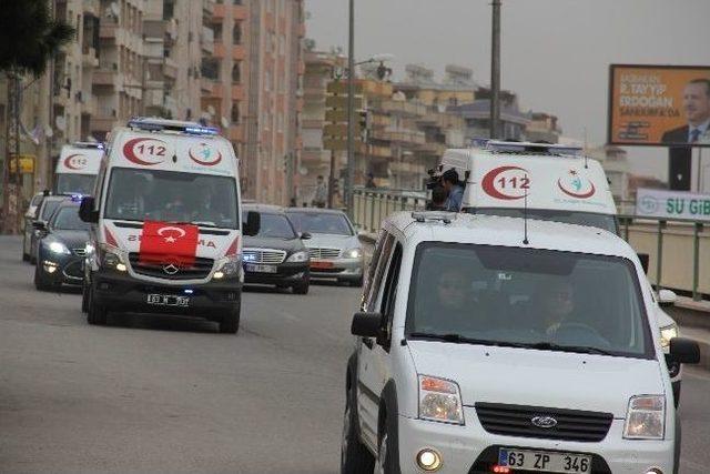 Çalışma Ve Sosyal Güvenlik Bakanı Faruk Çelik, Ambulansla Şehir Turu Attı