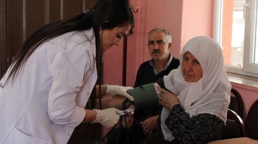 K&ouml;ylerde Koruyucu Hekimlik Başarısı