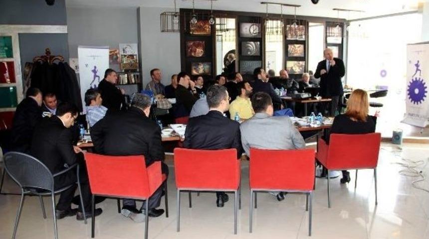 Kalay Bartın Giad &Uuml;yelerine Projelerini Anlattı