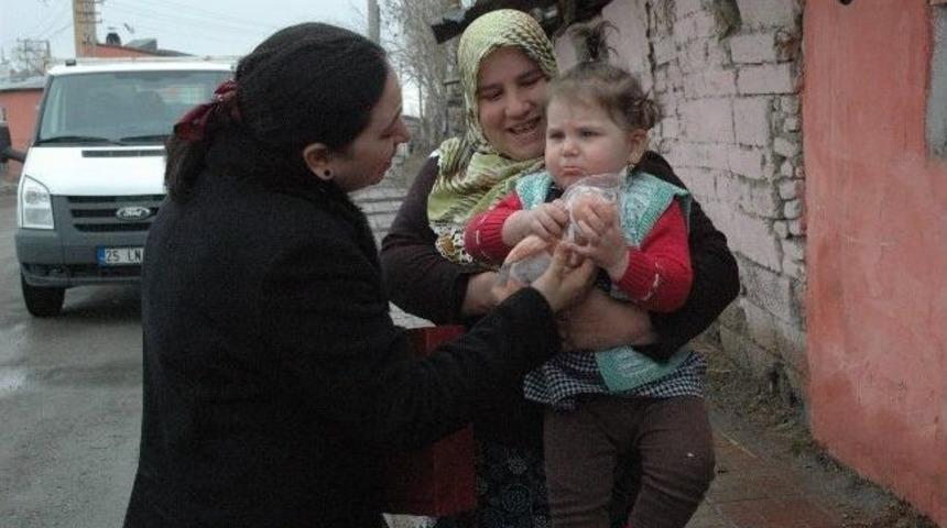 Mhp&rsquo;li Bayanlar D&uuml;nya Kadınlar G&uuml;n&uuml; Dolayısıyla Aziziyeli Bayanlarla Bir Araya Geldiler