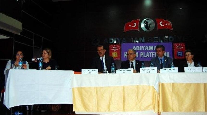 Belediye Başkan Adayları Kadınlara Projelerini Anlattı