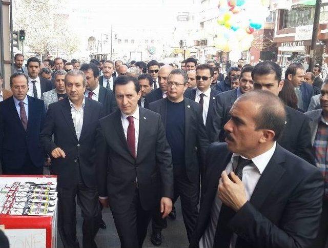 Başbakan Yardımcısı İşler, Diyarbakır da Seçim Bürosu Açtı 1