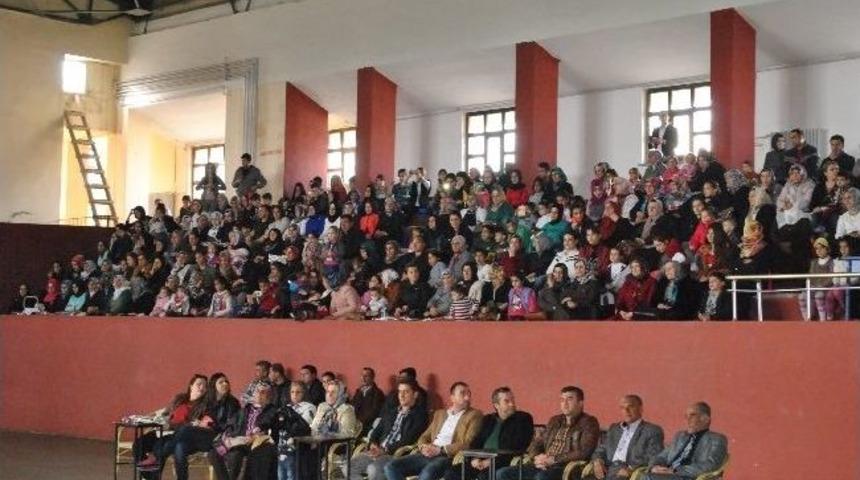 Kanser Tedavisi G&ouml;ren Kadınlar İ&ccedil;in Etkinlik D&uuml;zenlendi